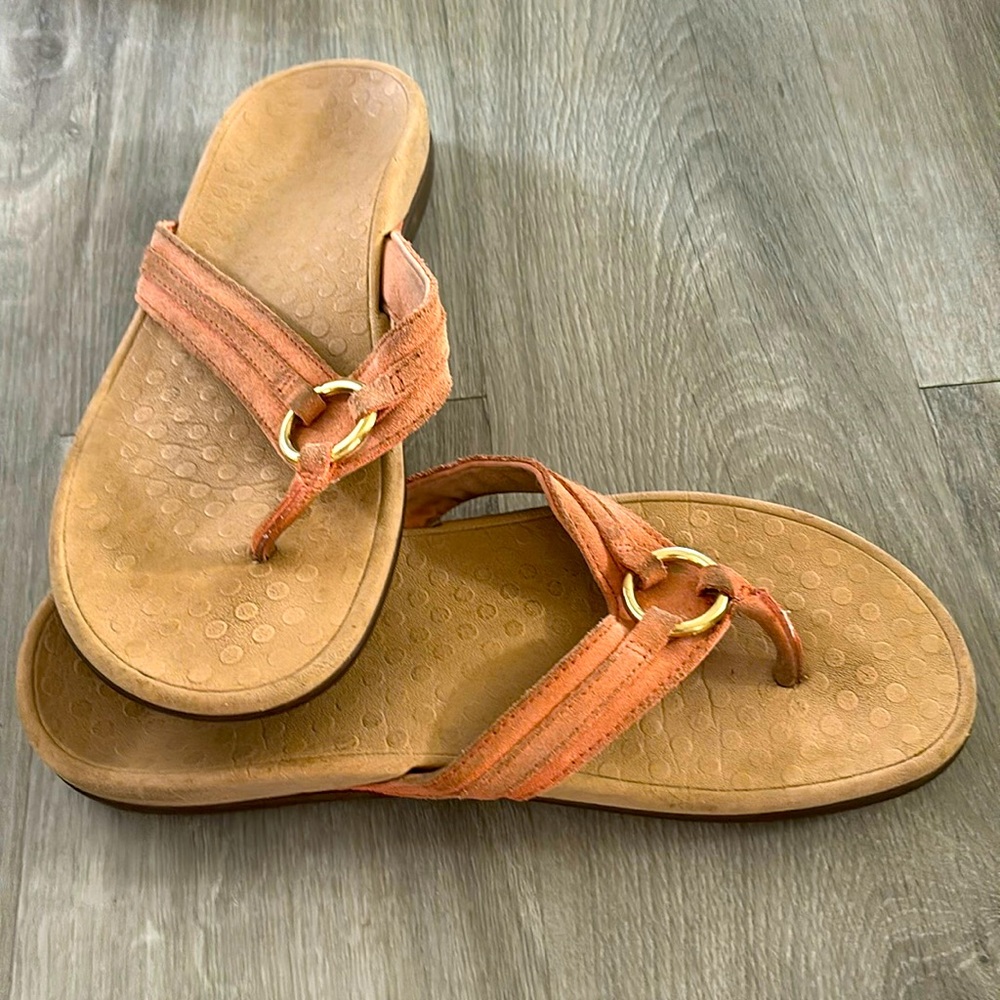 Vionic flip flops, sized 9; some wear, peach suede straps